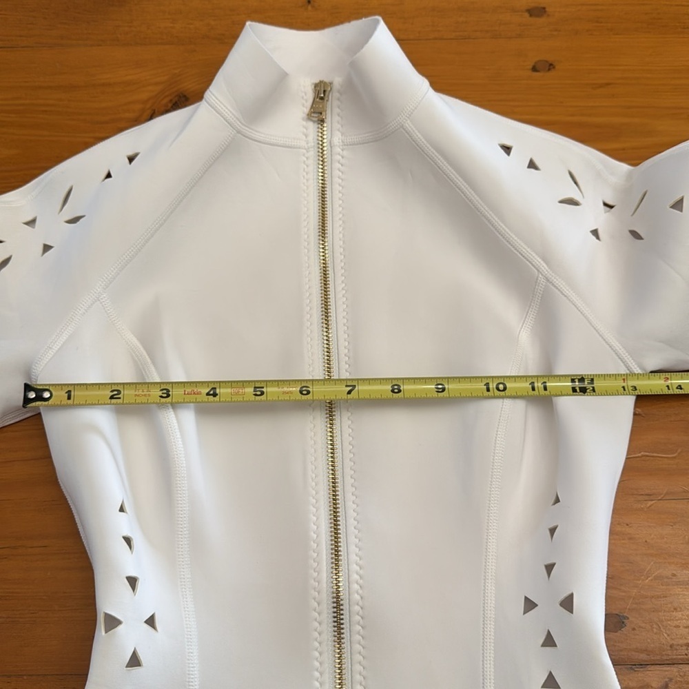 GiGi C Alexis Surfsuit - Picture 10 of 11